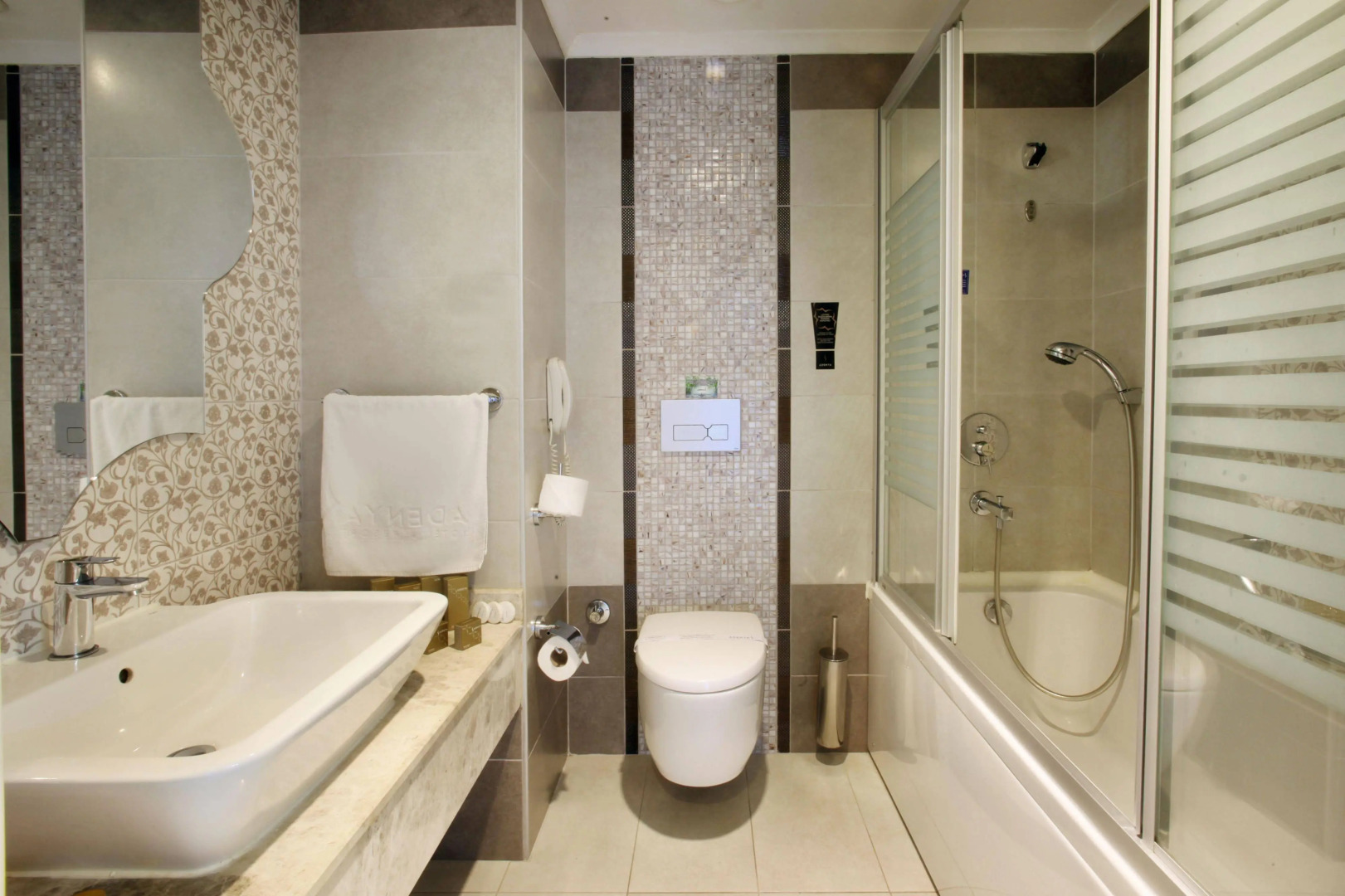 Adenya Hotel & Resort