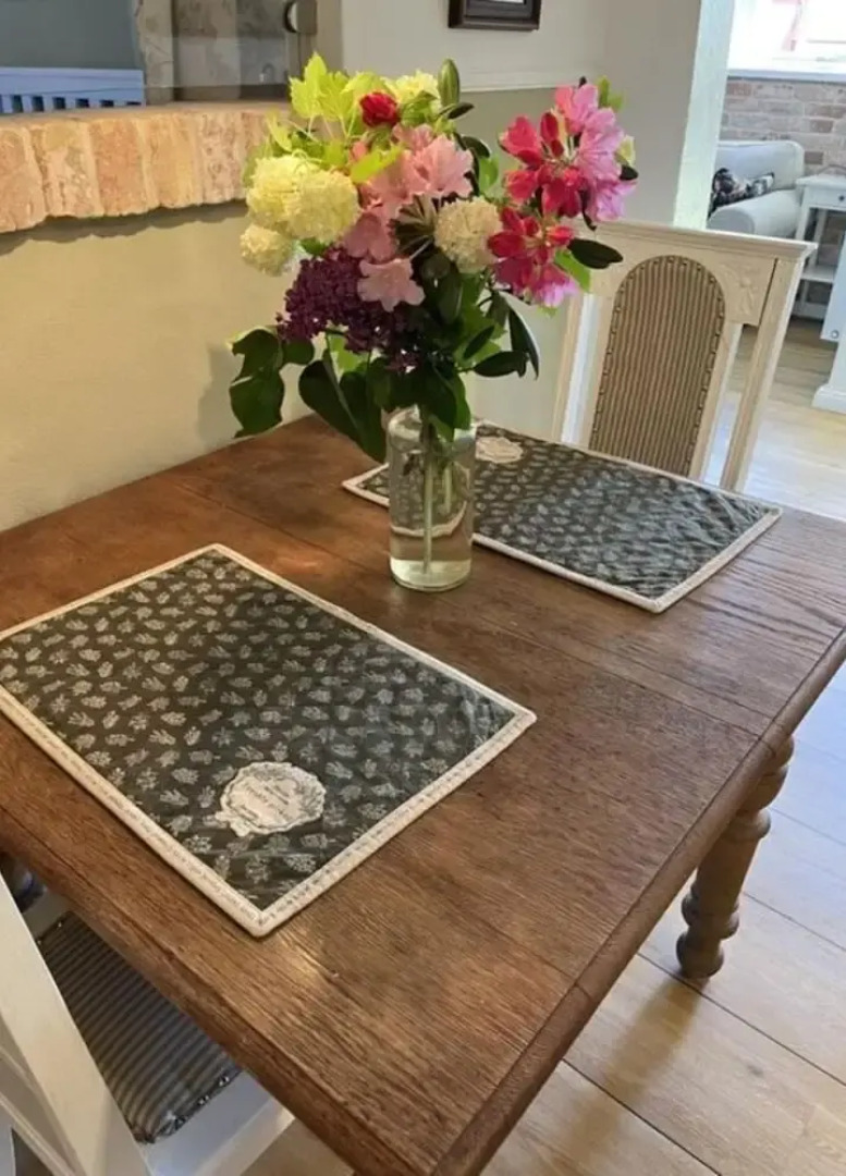 Up Here Comfortable Holiday Residence