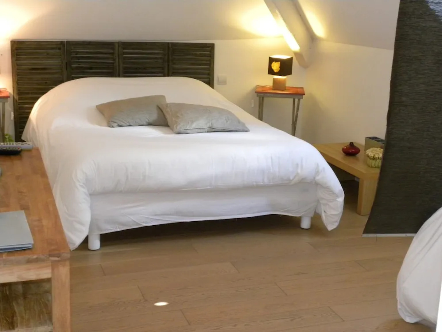 Hotel La Bastie D'Urfe