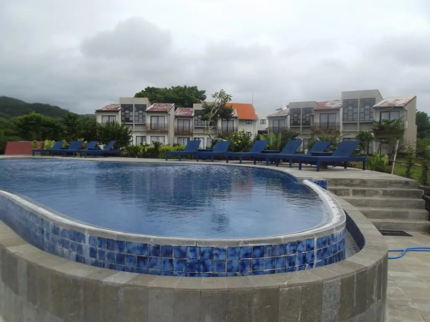 Luwansa Beach Resort