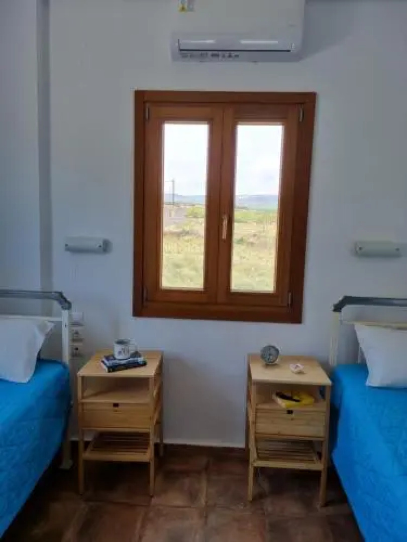 All Season Lovely Seafront Cottage