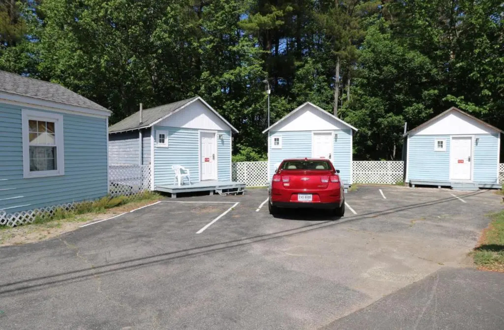 Brookside Inn & Cottages