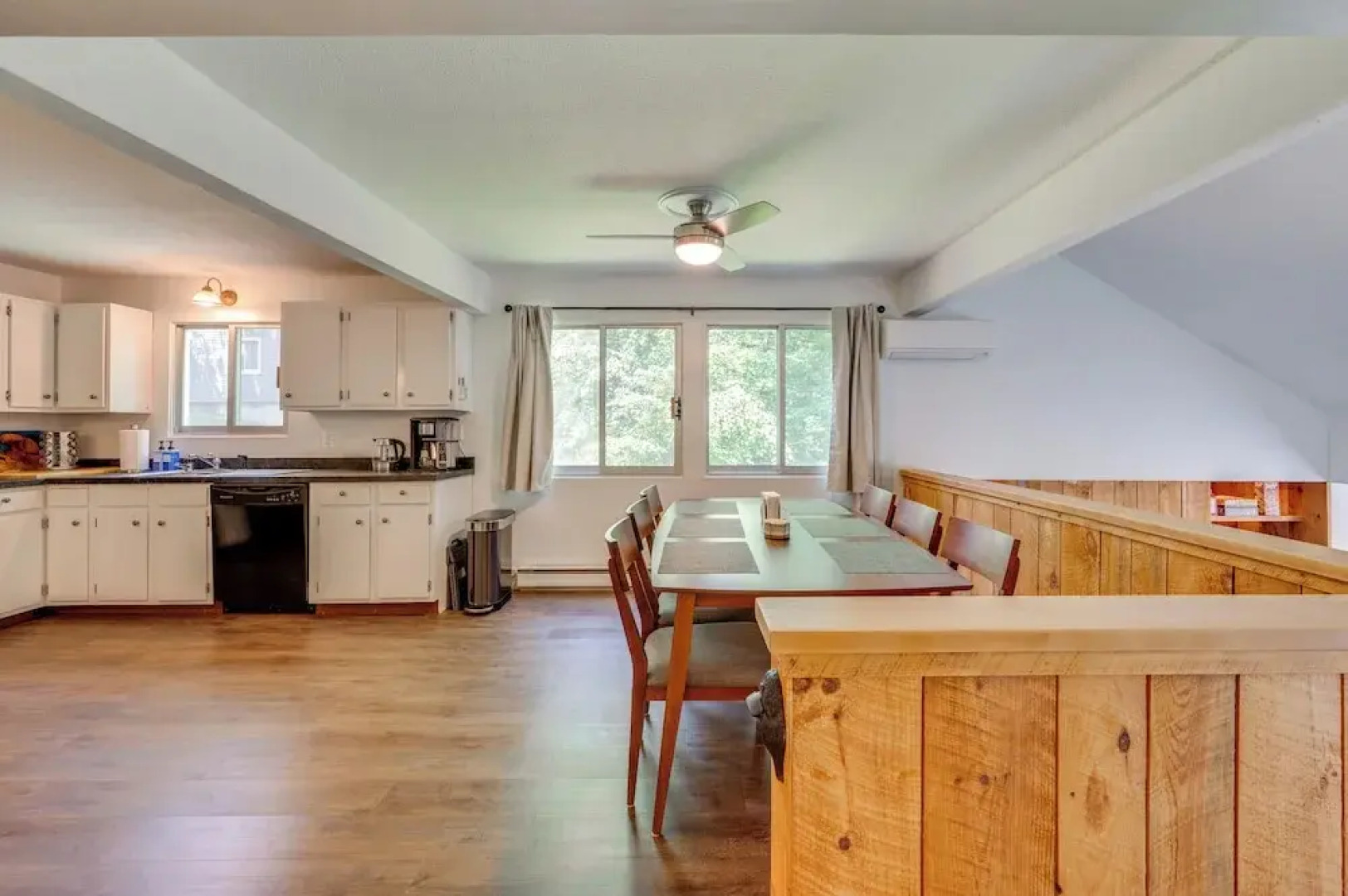 Winter Fun! Resort Condo 1/2 Mi to Campton Mtn