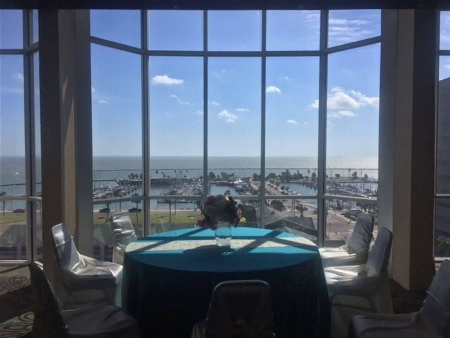 Hotel Corpus Christi Bayfront