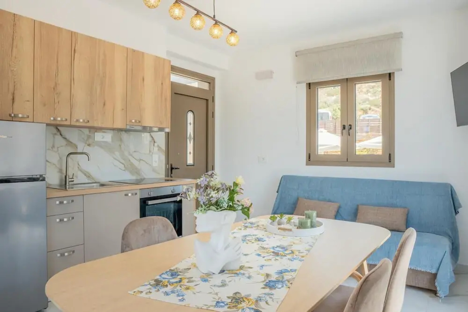 Villa Leandros With Pool & bbq