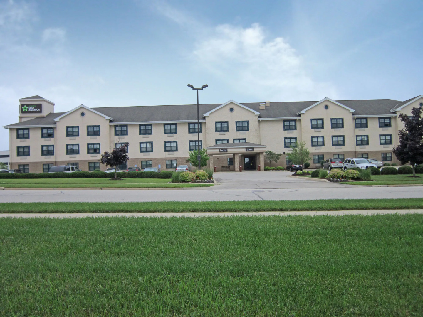 Extended Stay America Suites Rochester North