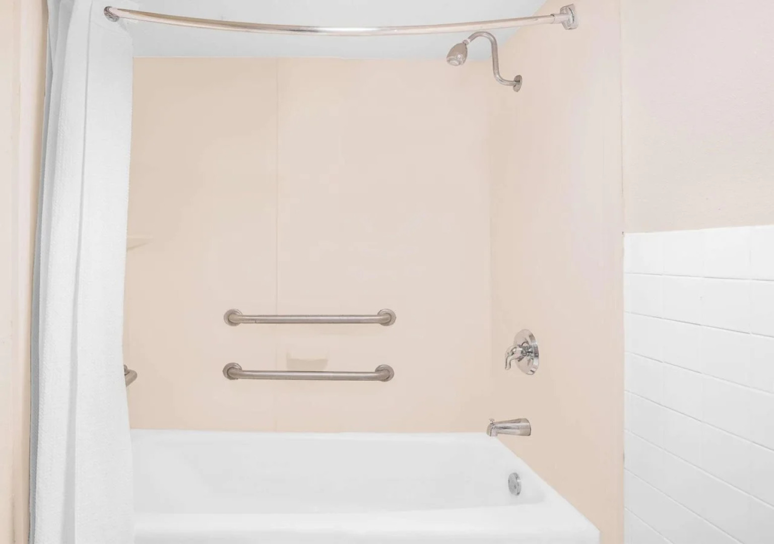 Days Inn by Wyndham Attalla