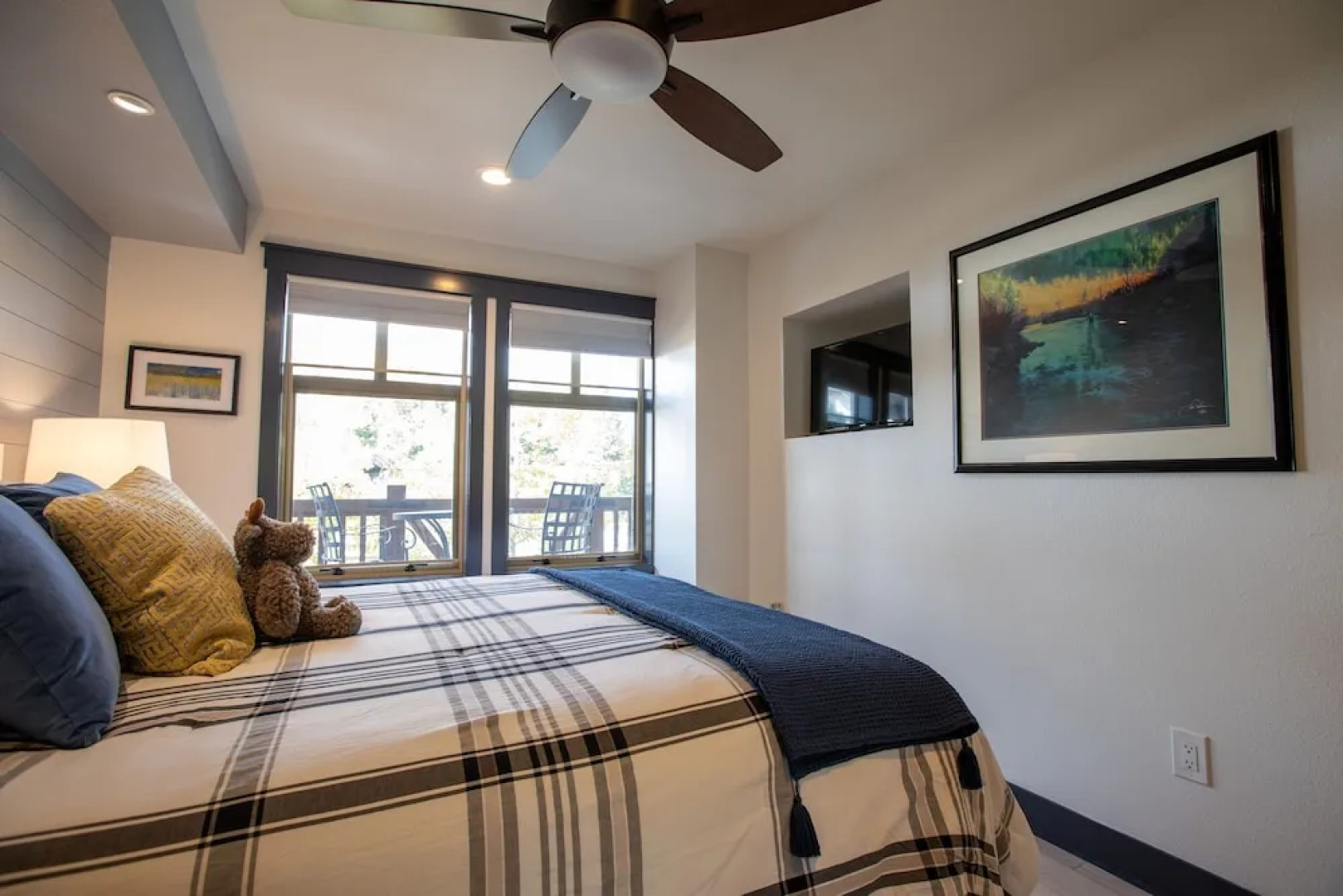 1303 - Two Bedroom Deluxe Eagle Springs West 2 Condo by RedAwning