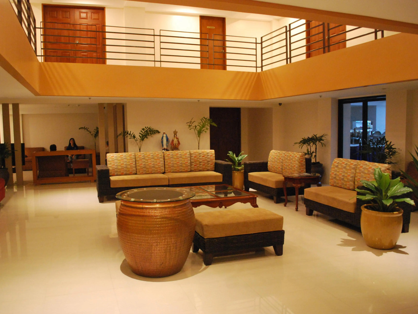 Royal Suites Condotel