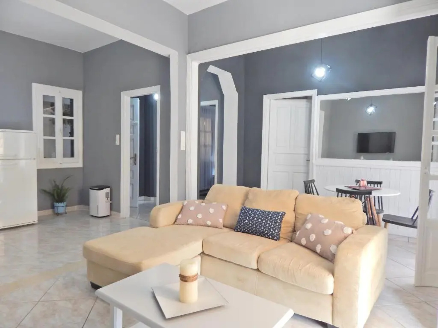 Cozy 2 Bedrooms Apartment on the Hill w/Netflix