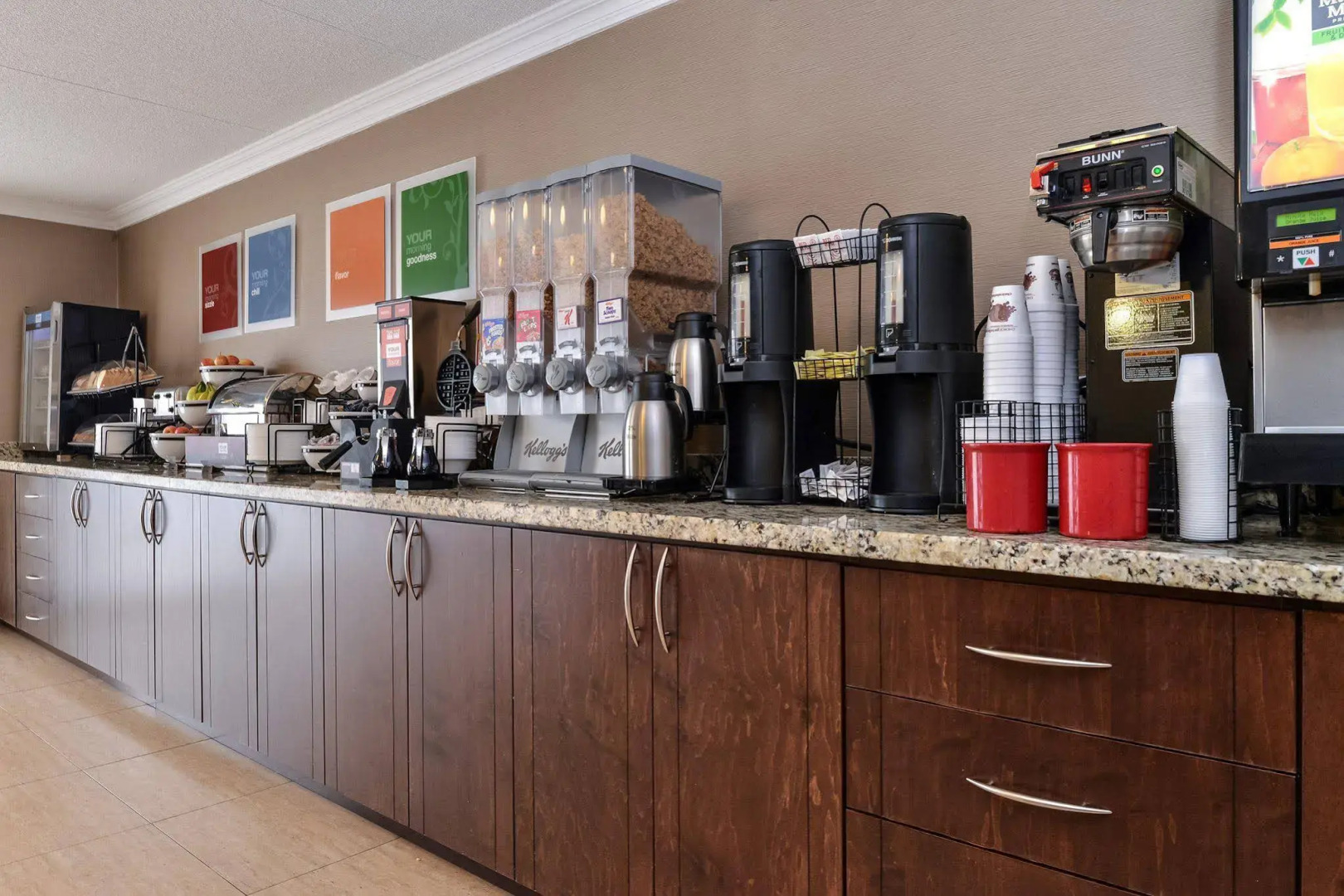 Comfort Inn Brampton