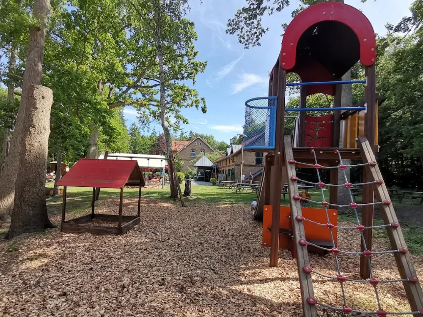 Schlösschen Sundische Wiese