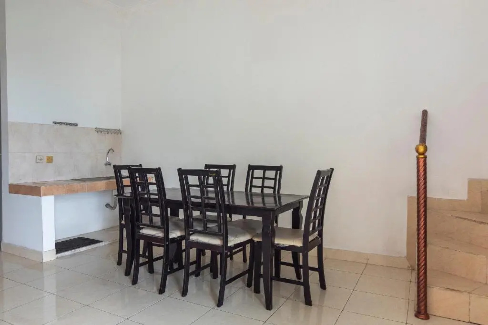 OYO 2997 Grand Suites Palace 2