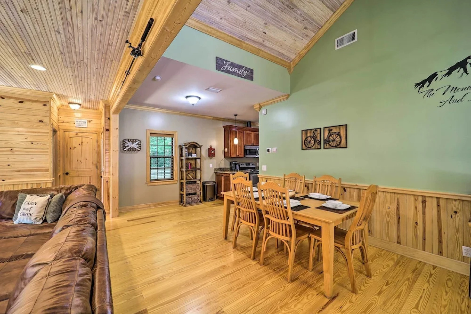 10 Mi to Grandfather Mountain: 'wolfe Creek Cabin'