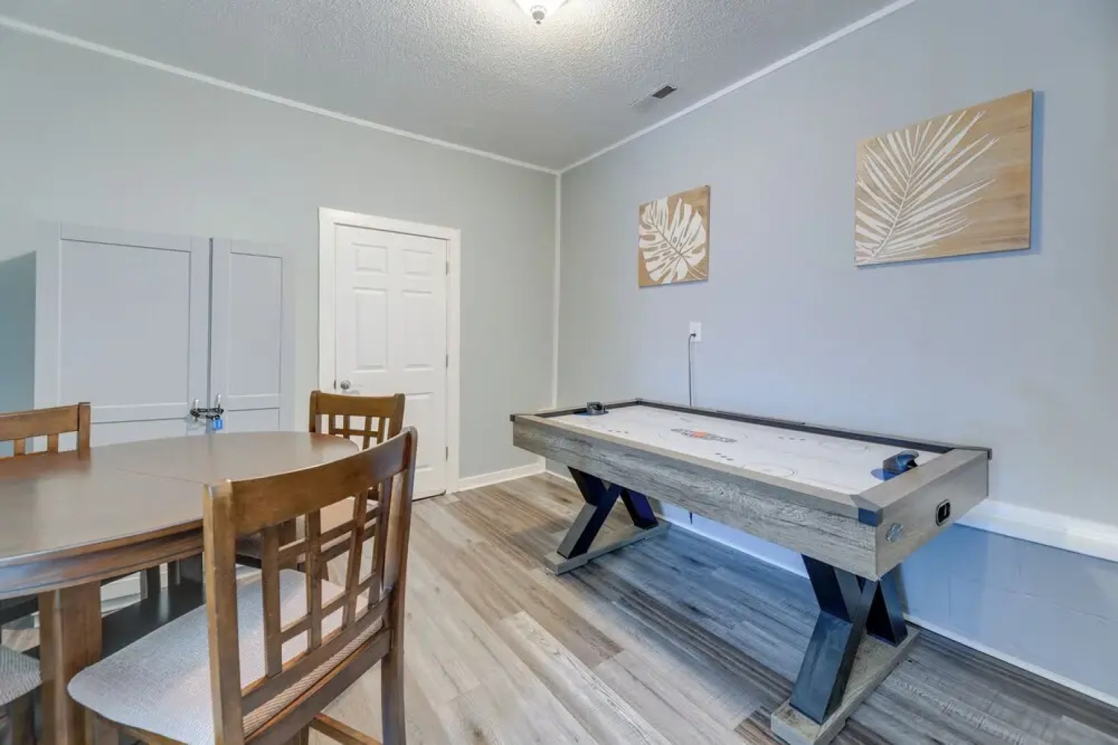 New Bern Abode w/ Yard ~ 2 Mi to Neuse River