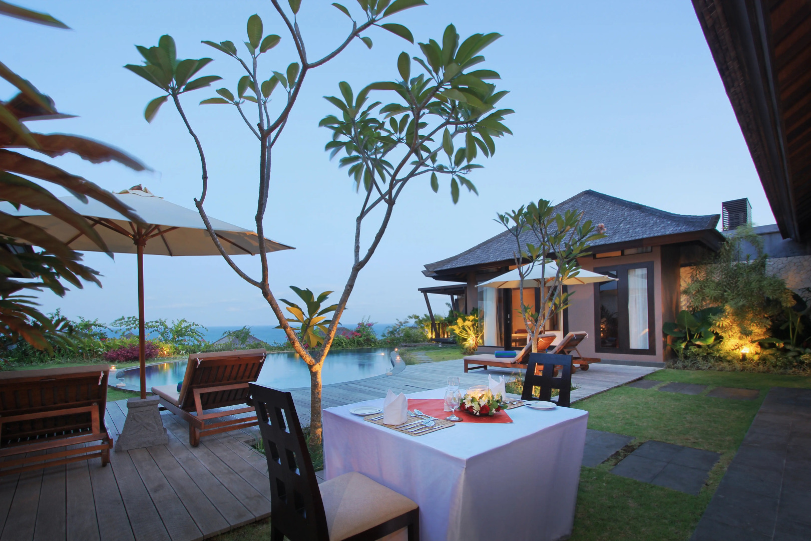 Ulu Segara Luxury Suites & Villas