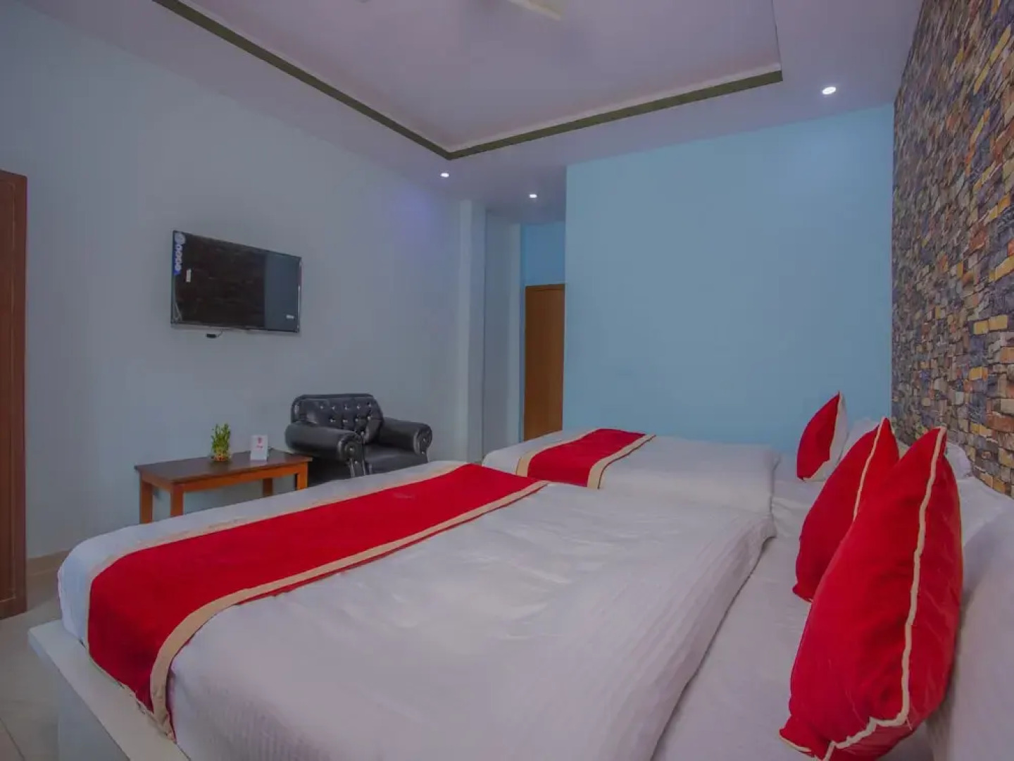 OYO 308 Hotel Shubham