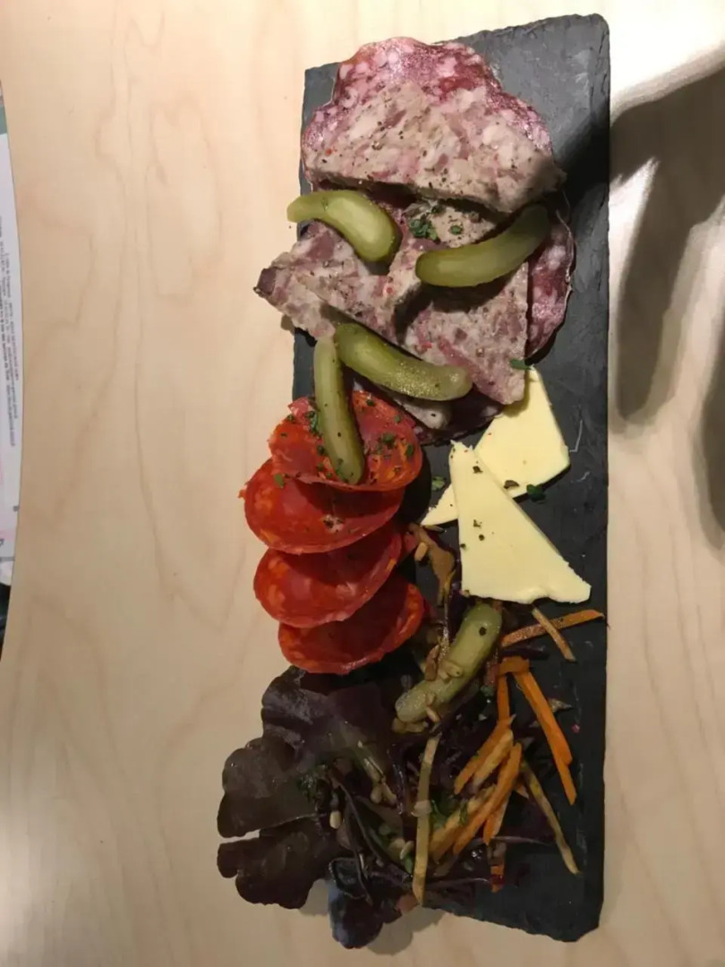 Hôtel Restaurant Le Saint Jean