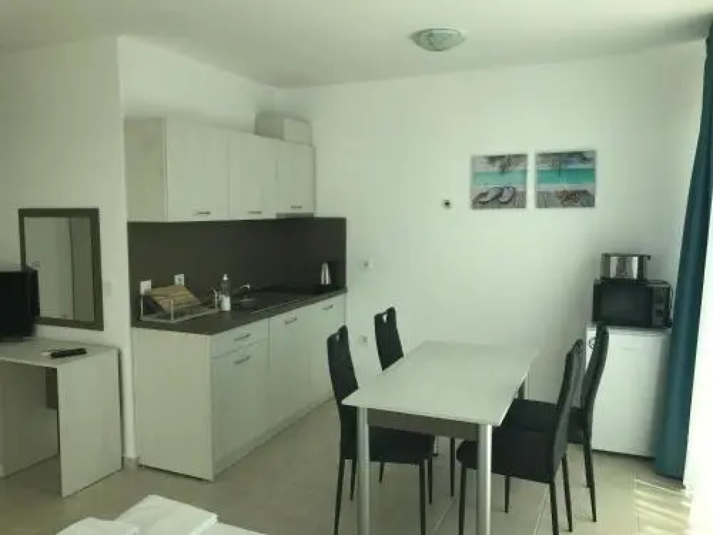 Sea Life Apartments Sinemorets