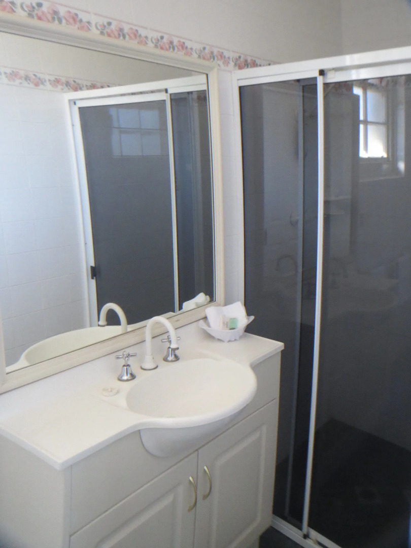 Coachman Hotel Motel