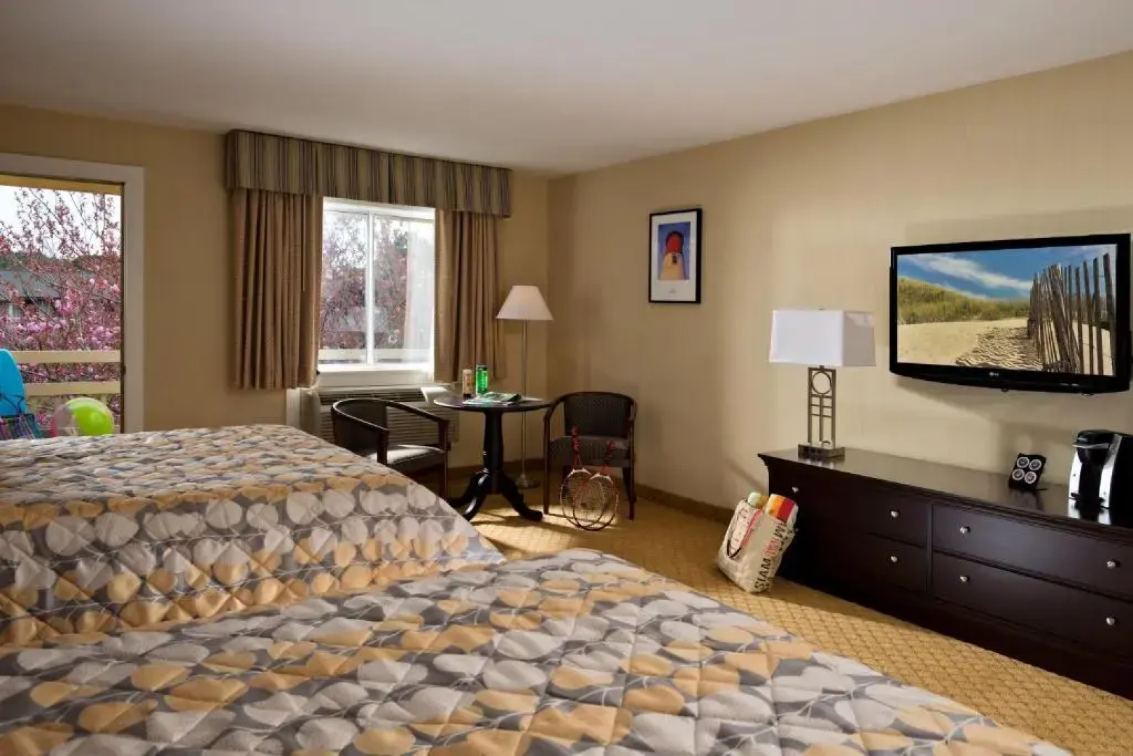 Wellfleet Motel and Lodge