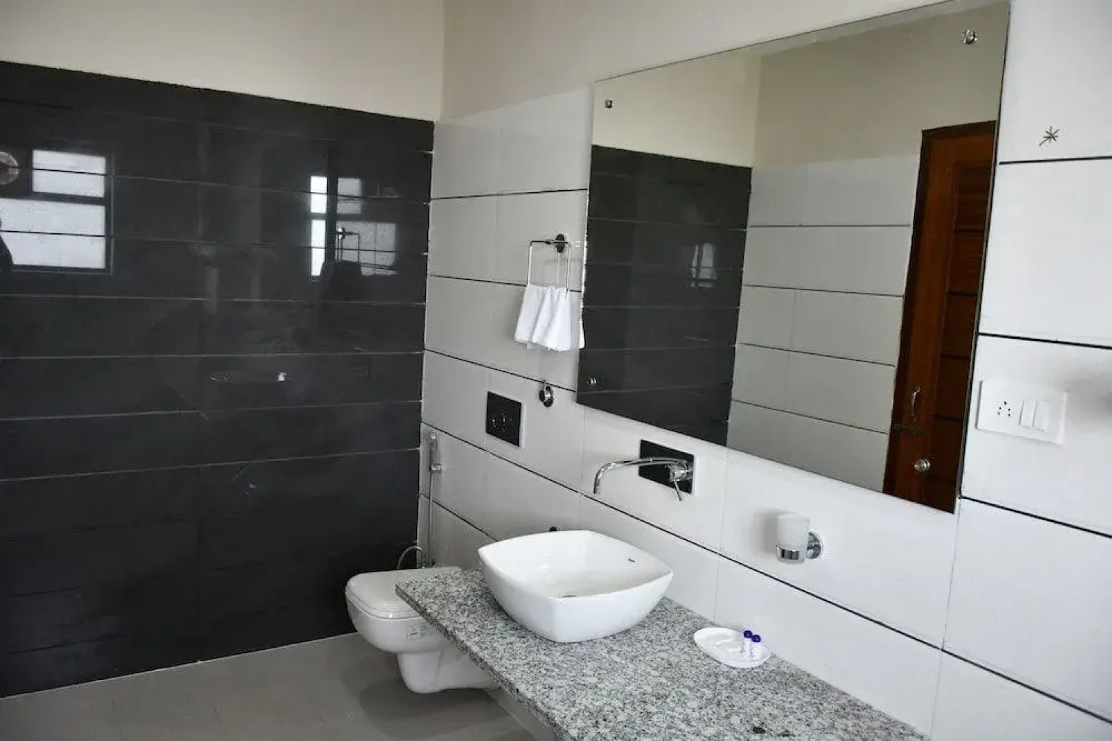 Hotel Flyers Paradise