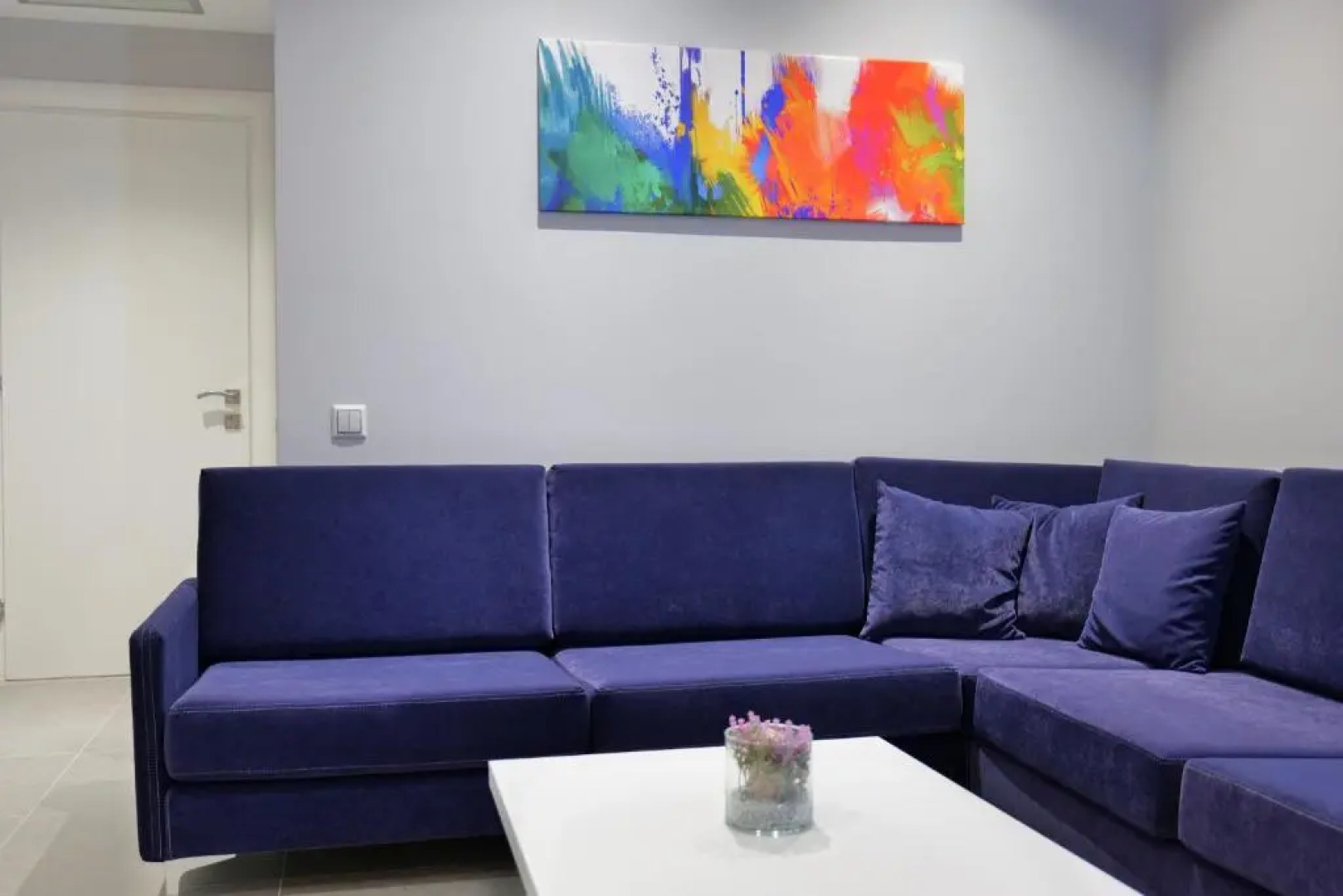 Angel Saranda Palace