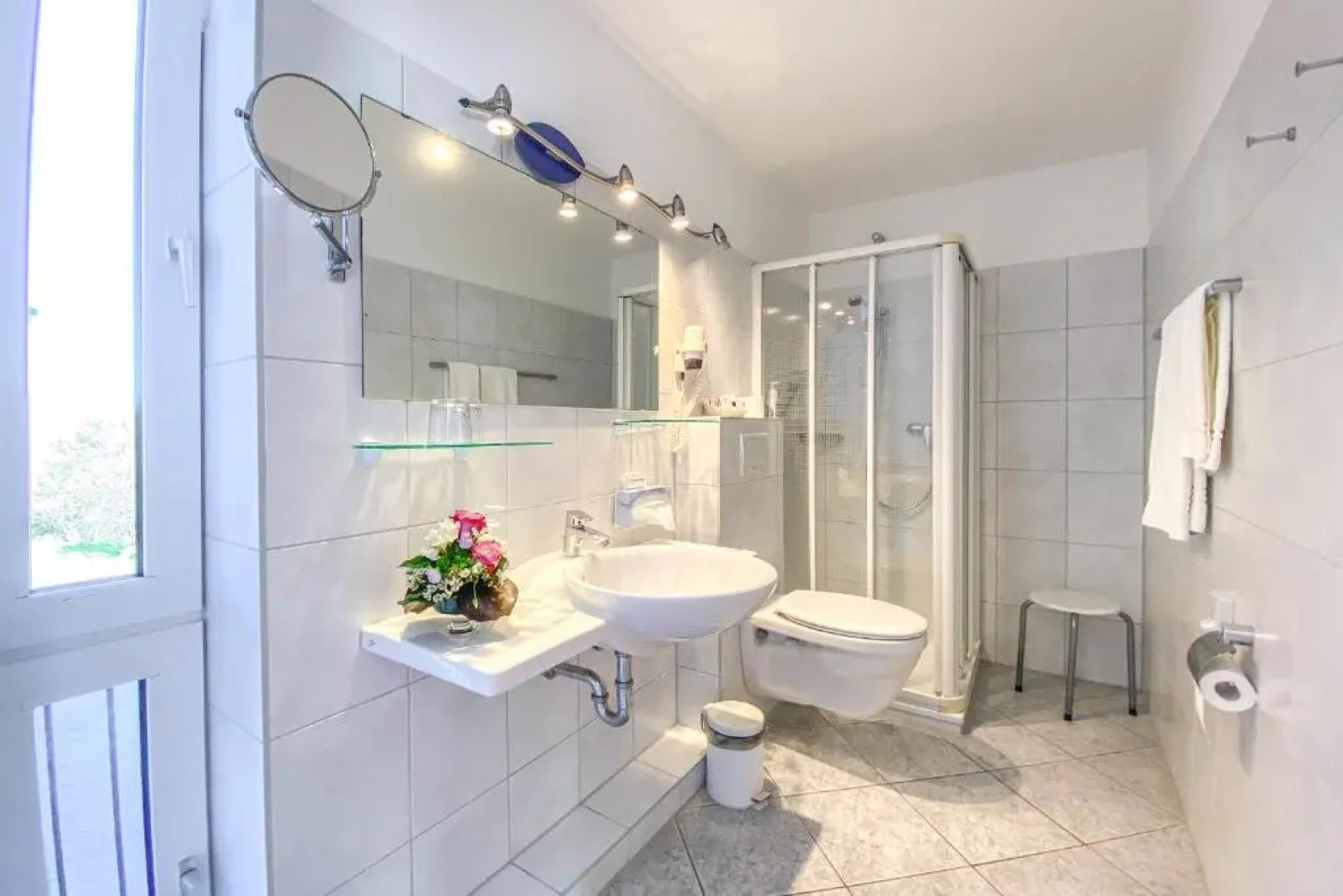 Vier Linden Kiek In Hotel