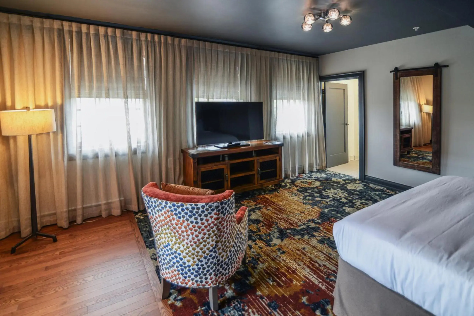 The Stella Hotel & Ballroom