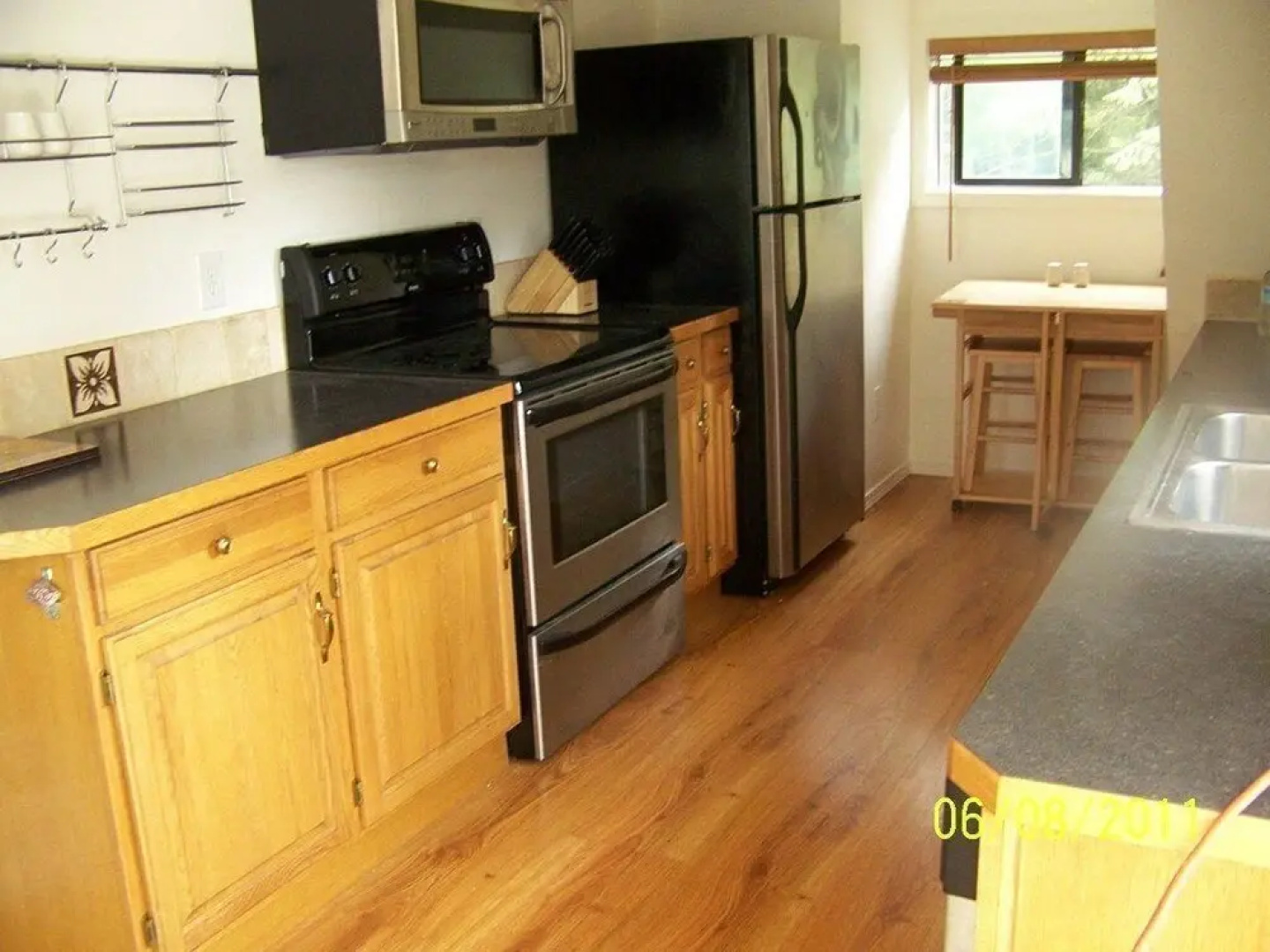 6689 Harbor (Big) - 2 Br home by RedAwning