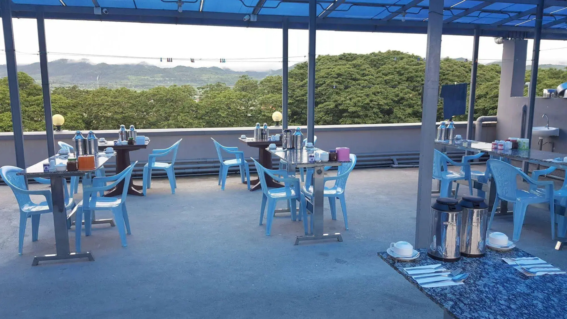 Red Dragon Hotel Hsipaw