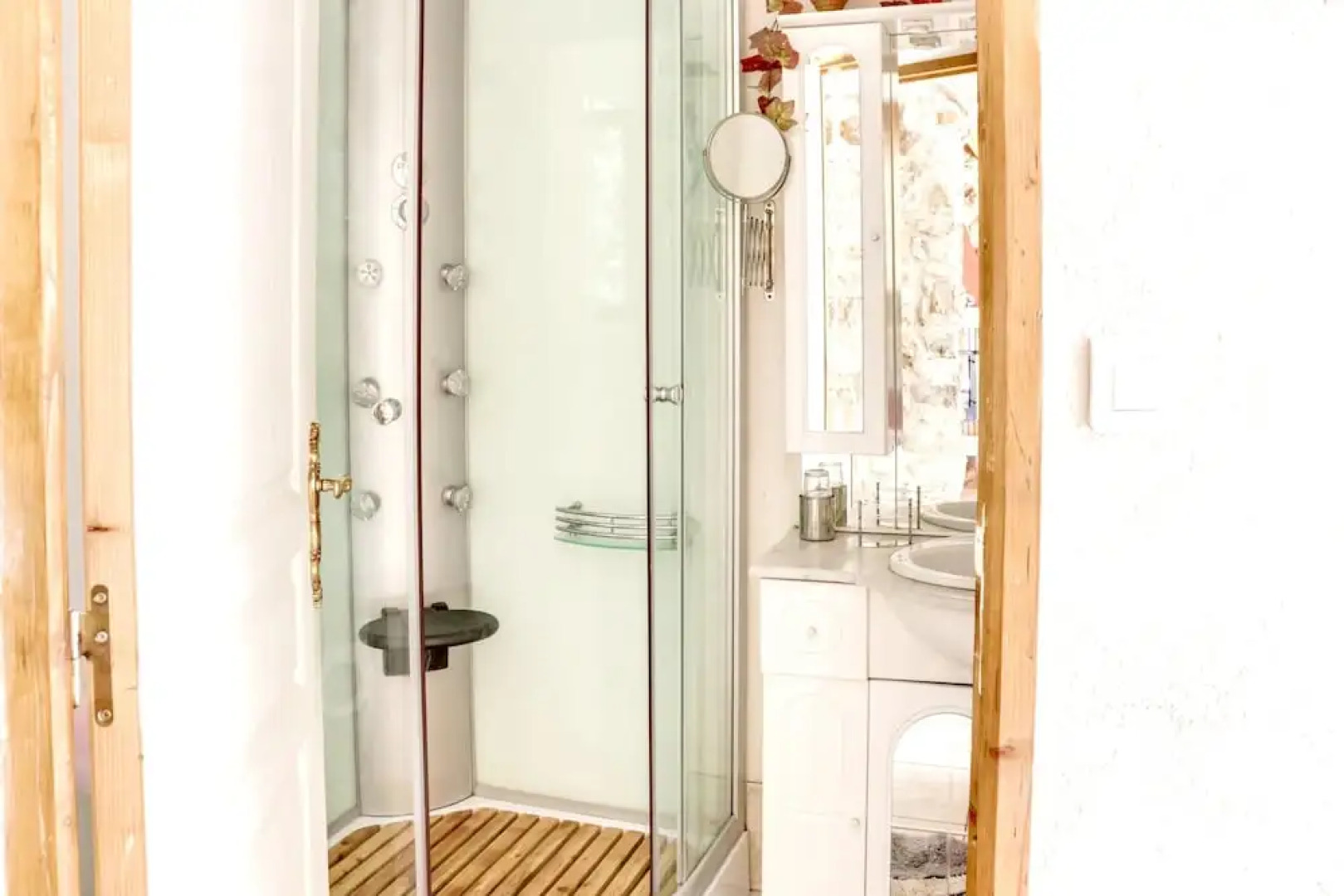 House With one Bedroom in Pougnadoresse, With Pool Access, Furnished T