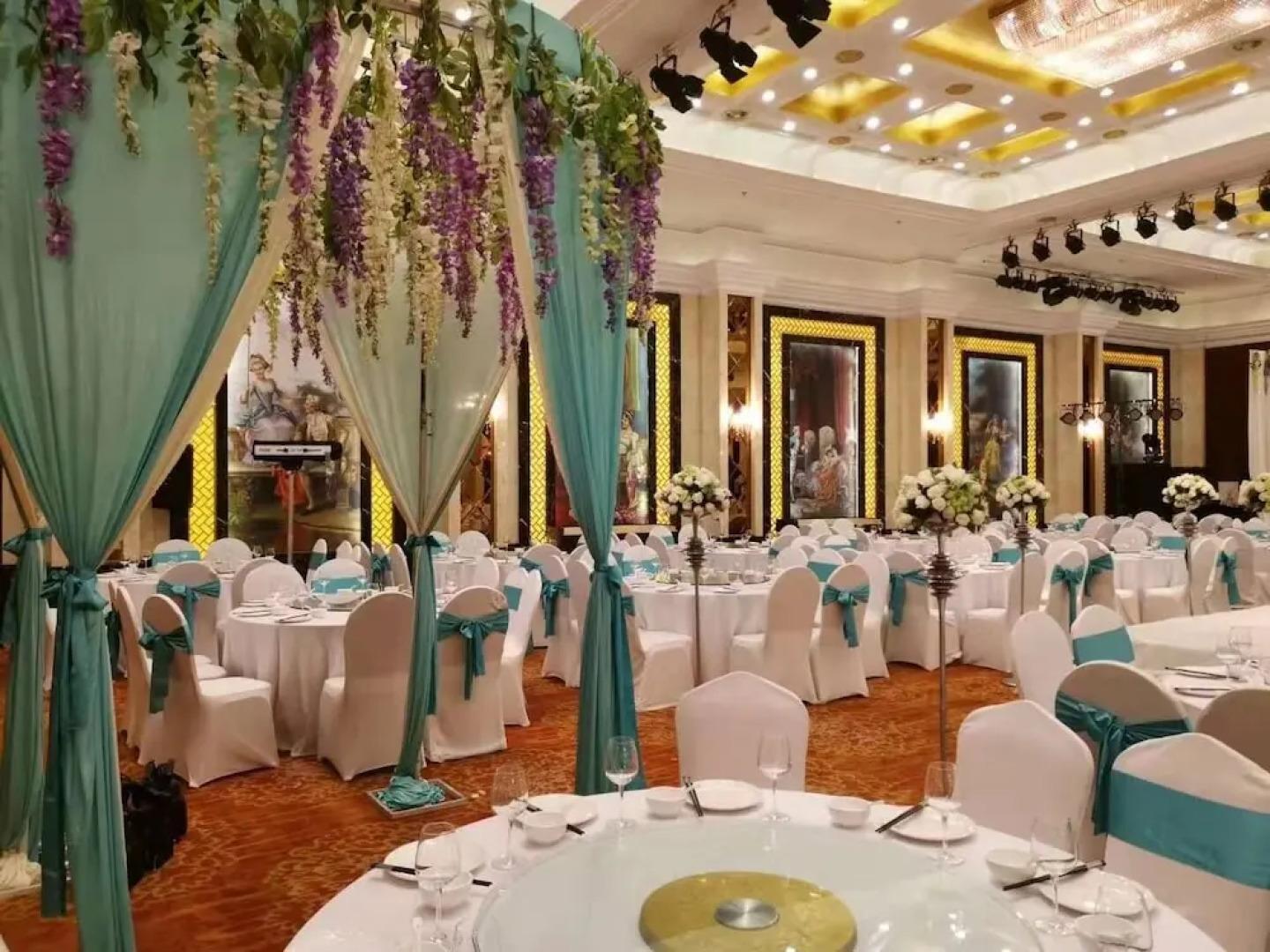 Dalian Railway 1896 Garden Hotel