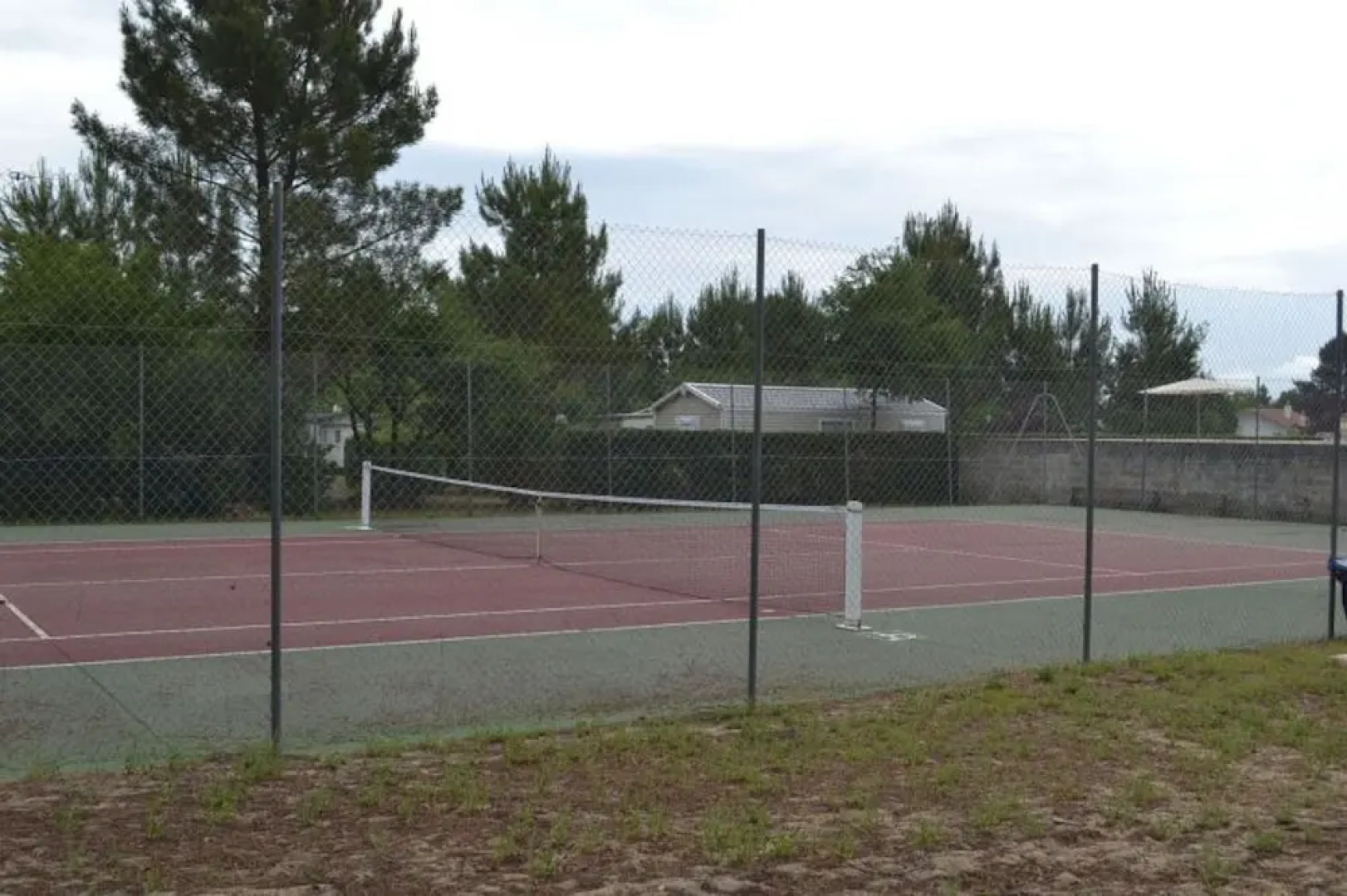 Property With 3 Bedrooms in Saint-julien-en-born, With Pool Access and