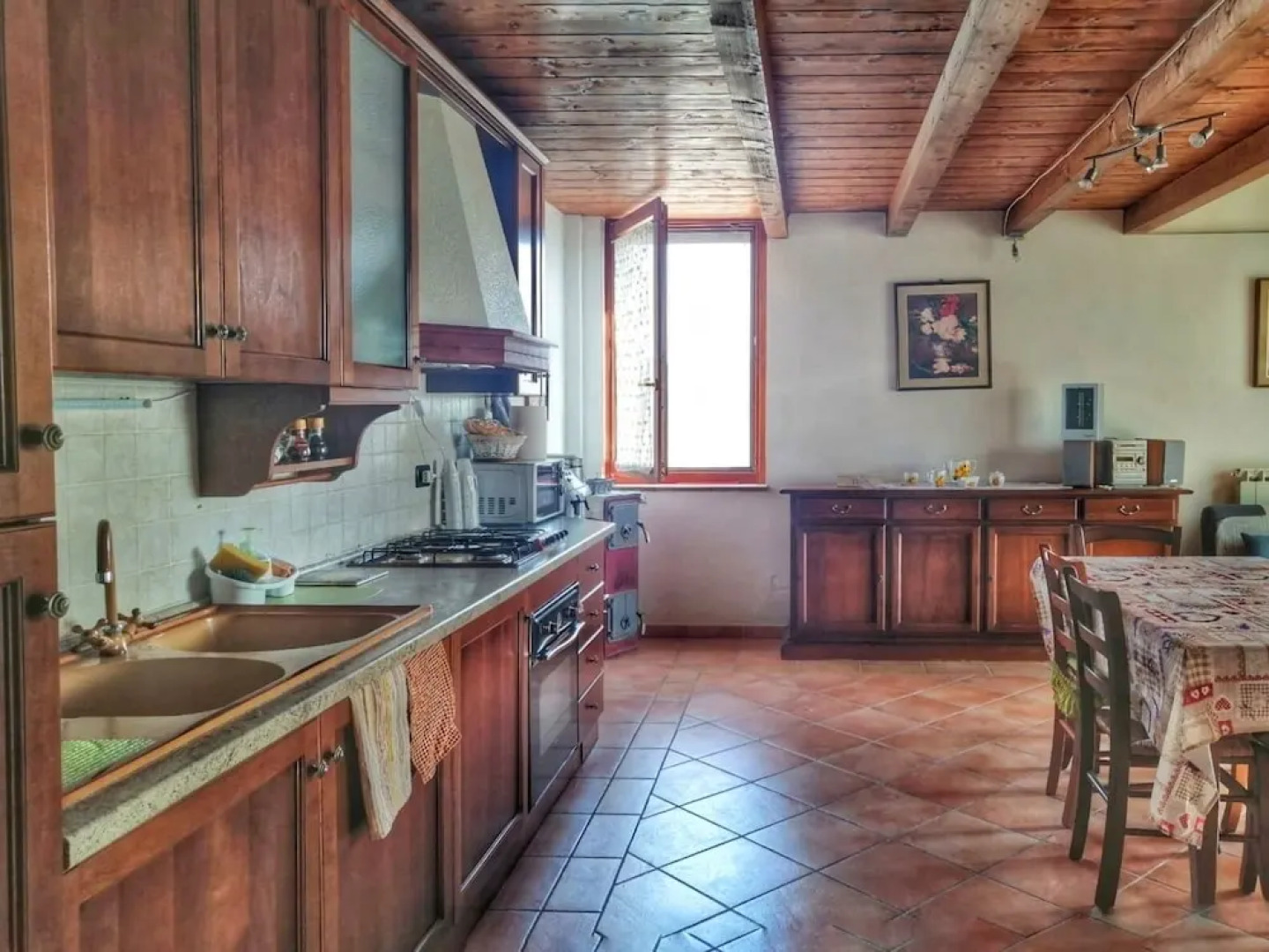 Casa degli Ulivi by holidayngo