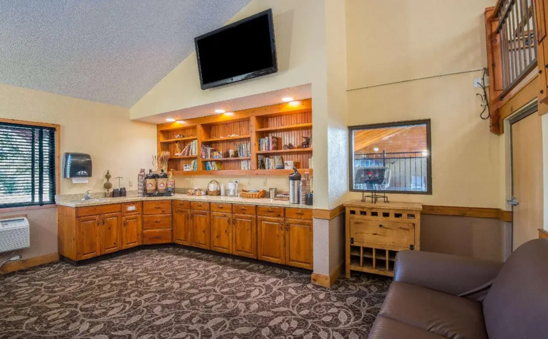 AmericInn Lodge and Suites