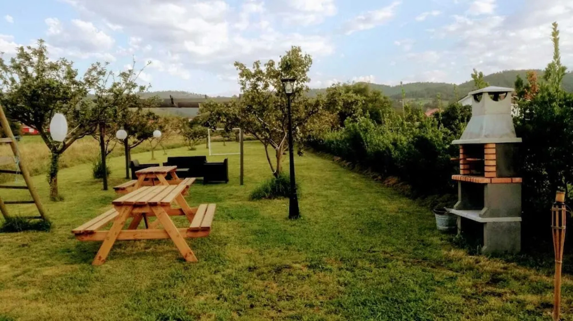 Apartamentos El Pumarin