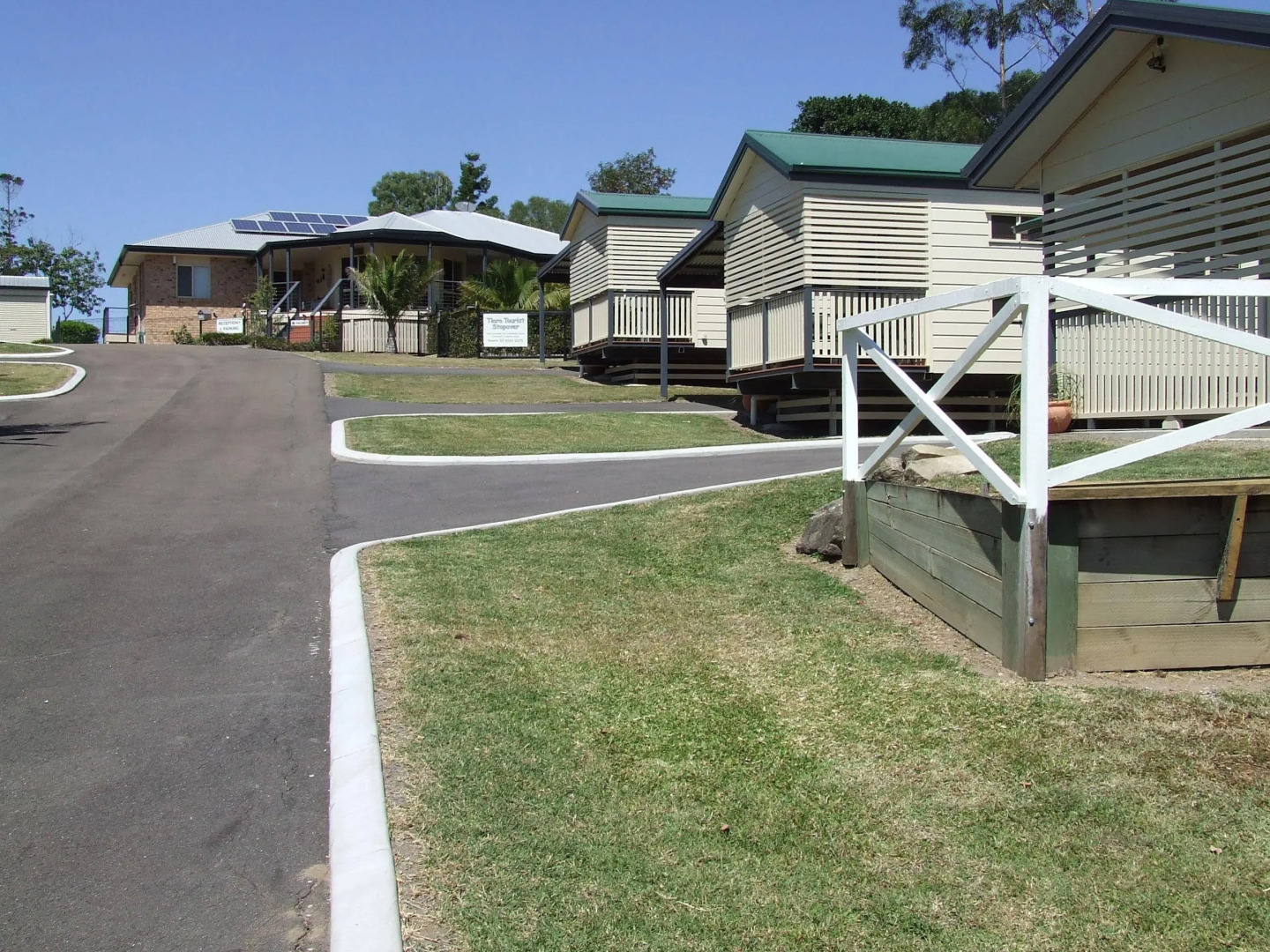 Tiaro Tourist Stopover