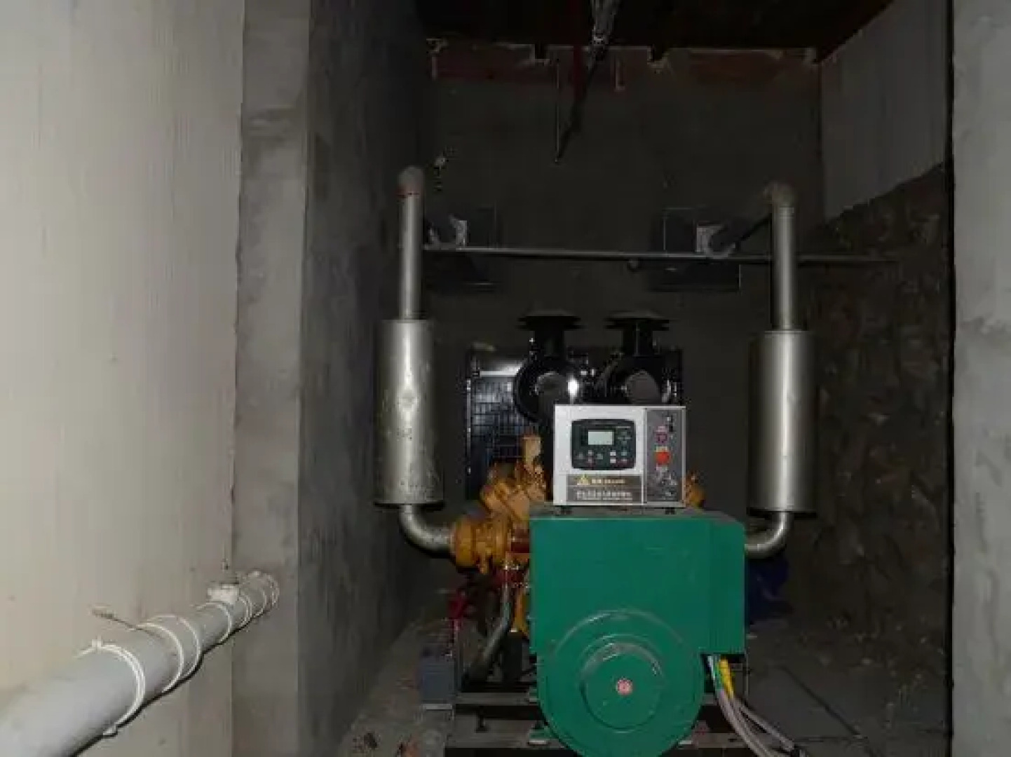 Rezen Jundun Hotel (Ganzi Danba)