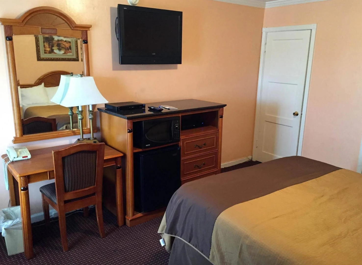 Americas Best Value Inn - Corte Madera