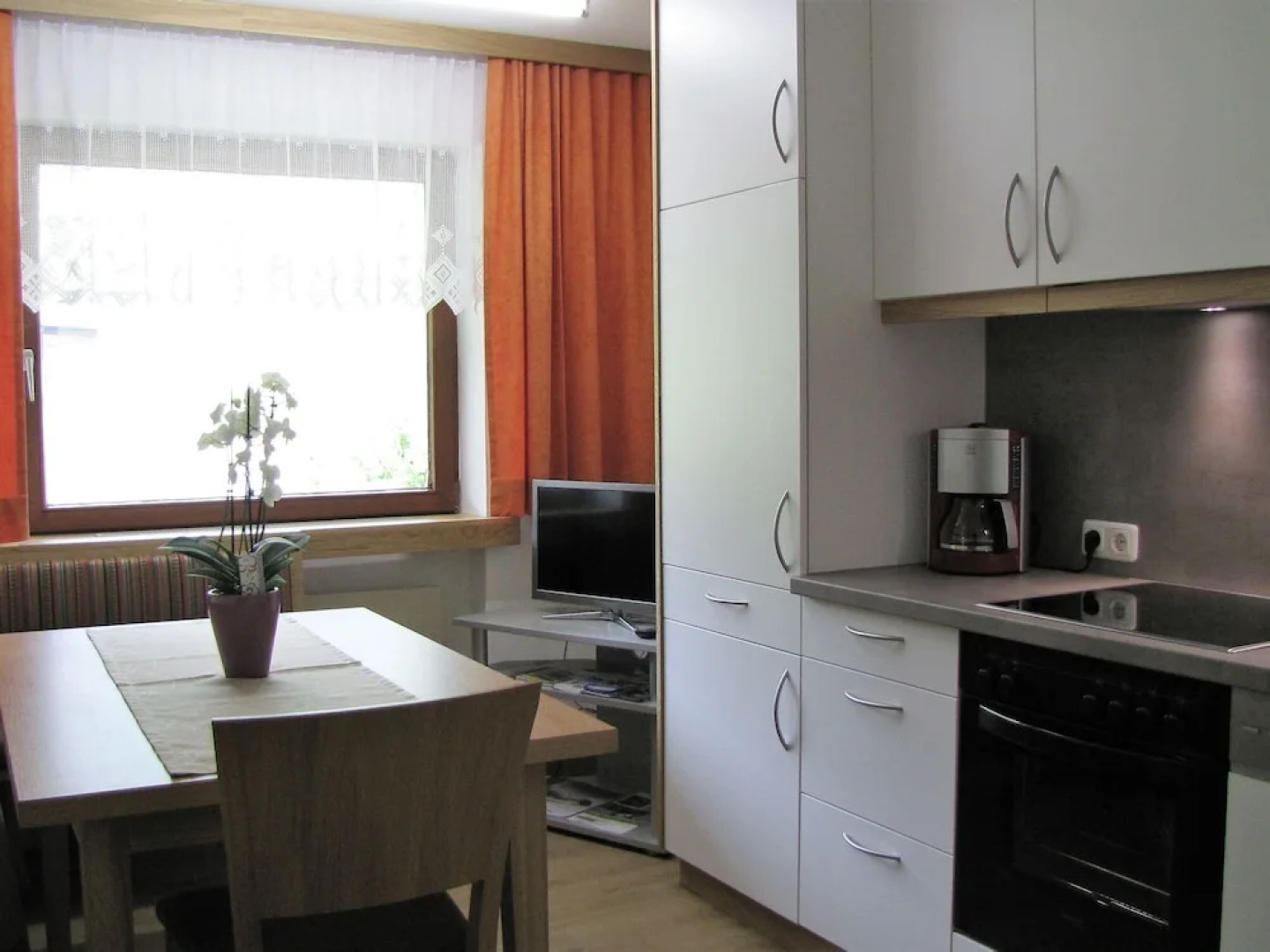 Cosy Apartment in Dalaas With Terrace, Garden & Ski-storage