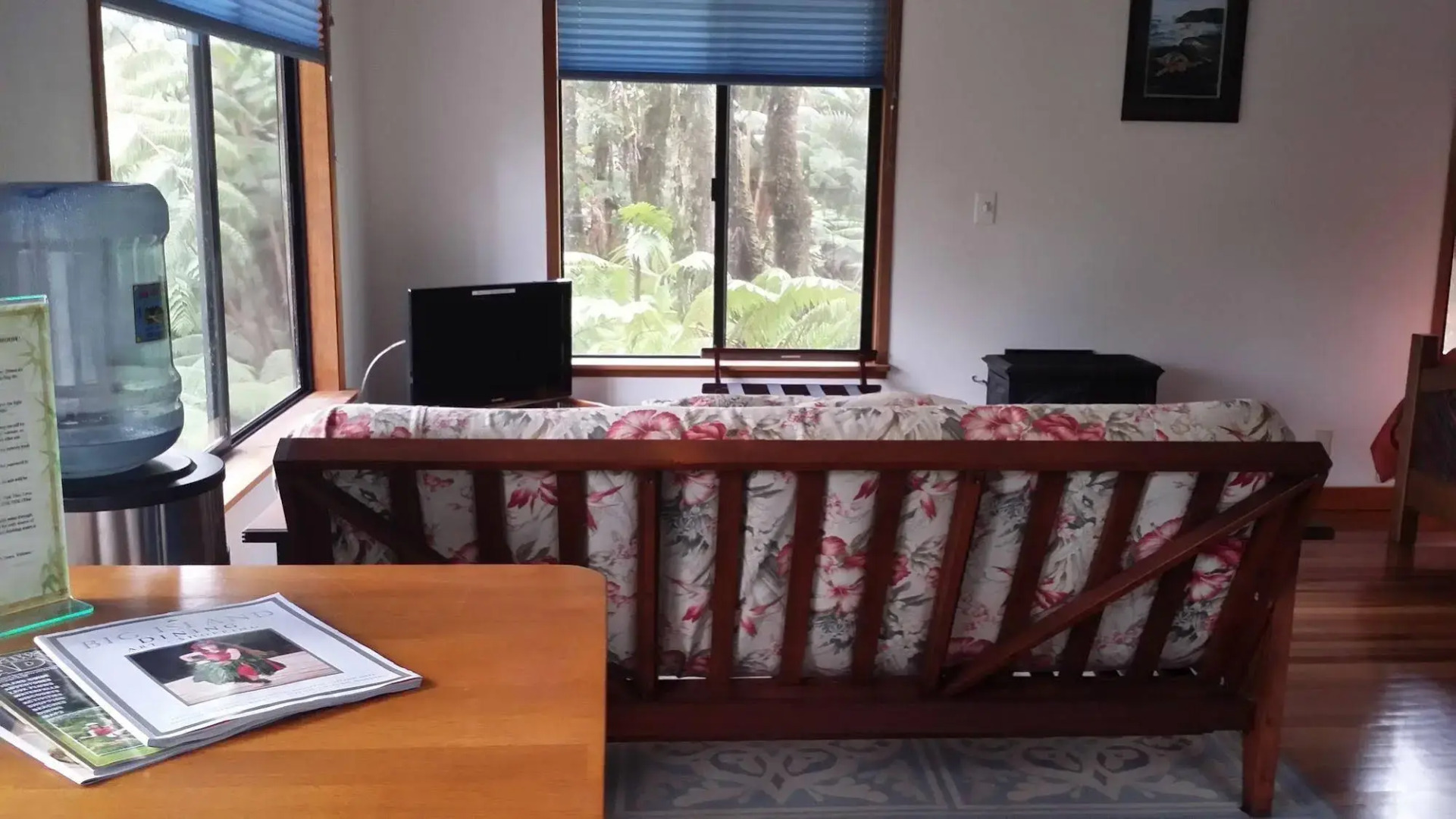 The Guest Cottages @ Volcano Acres Tree House