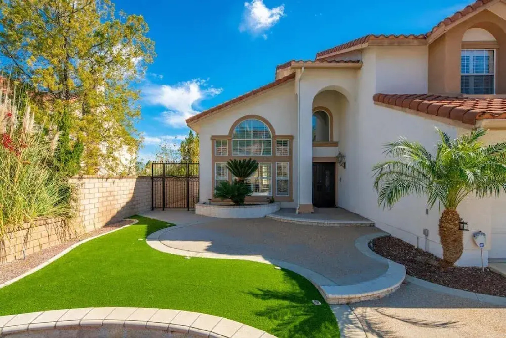 @ Marbella Lane - Captivating Home W/pool