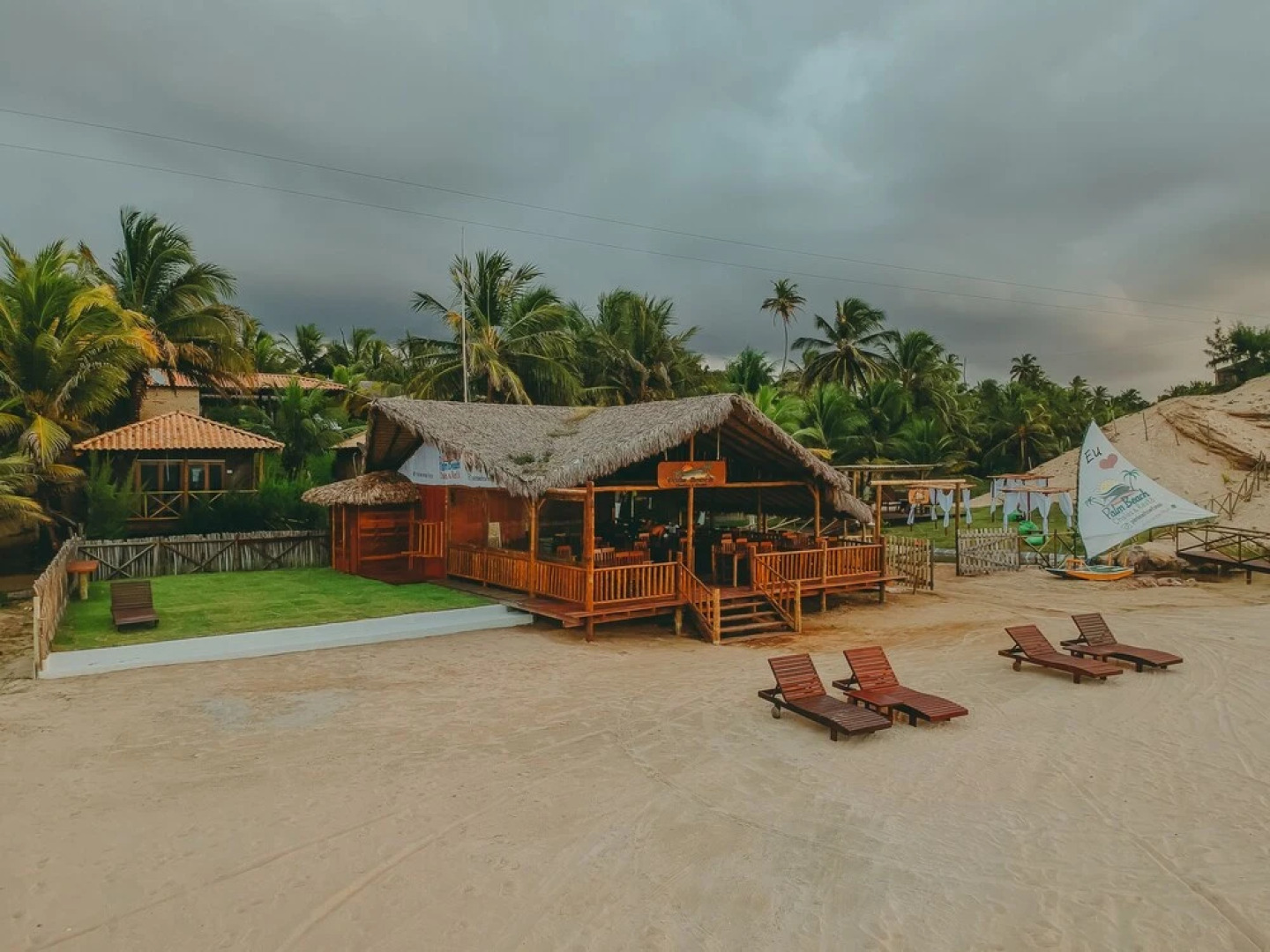 Palm Beach Chalés & Resto