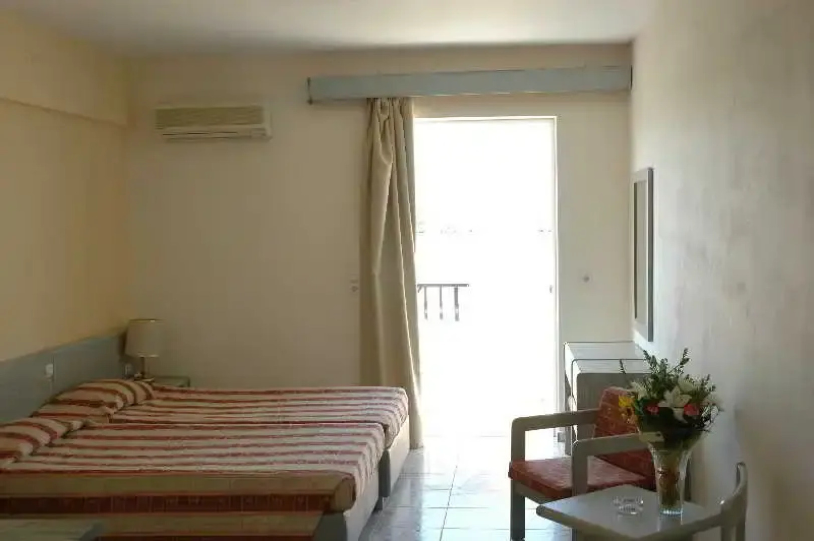 Sunshine Hotel & Apartments