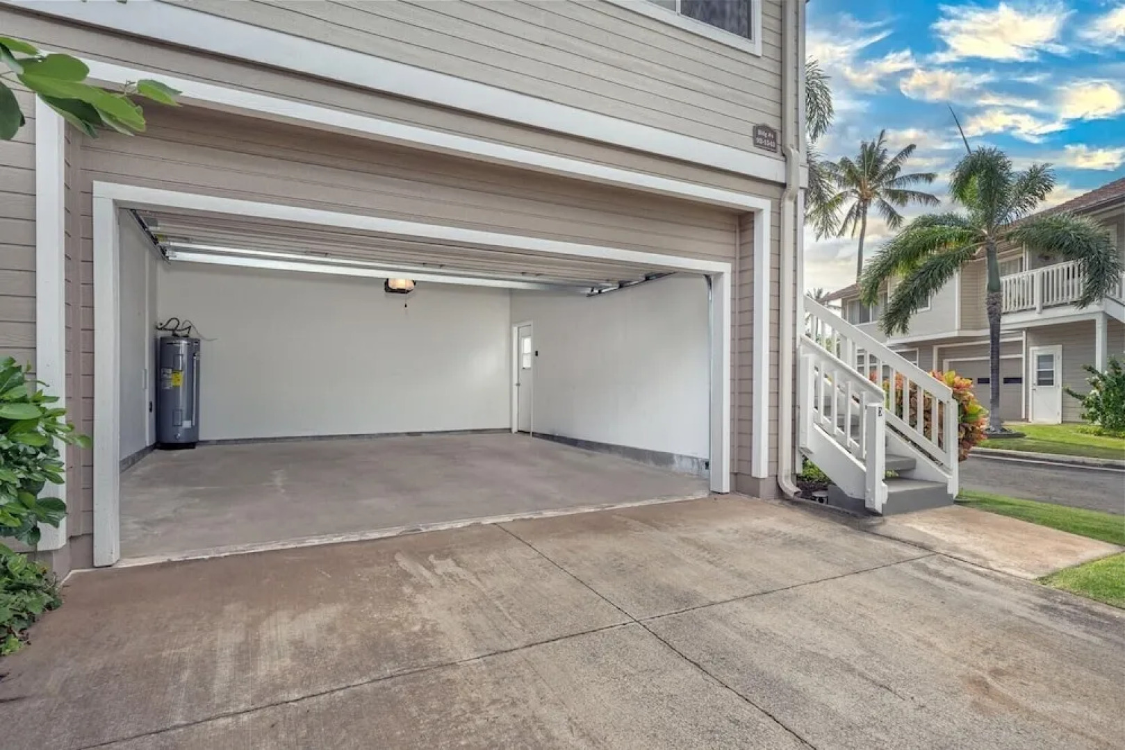 Ko Olina Fairways #4e 3 Bedroom Townhouse by RedAwning