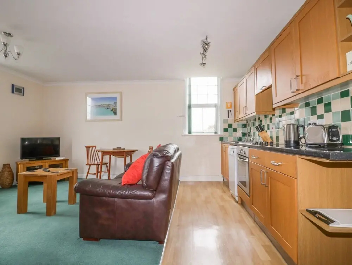 Yellow Sands Apartment 5