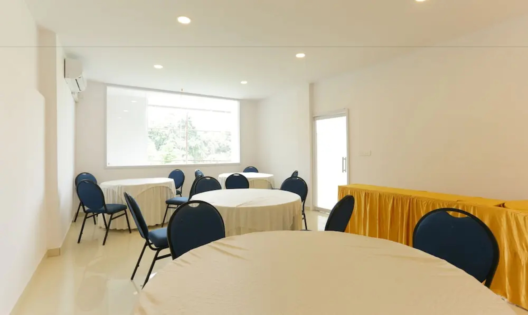 Treebo Trend Heaven Gardens