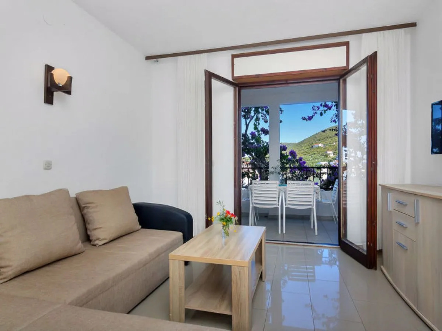 Apartment Rubin Hvar/Pokrivenik 20643