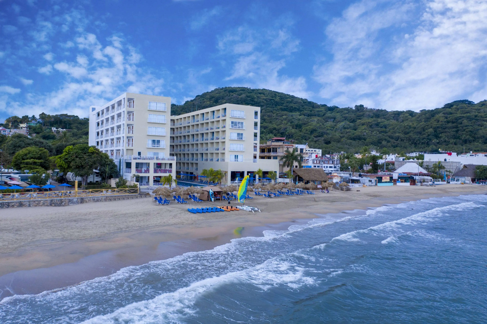 Decameron La Marina Guayabitos, Ramada All Inclusive Resort